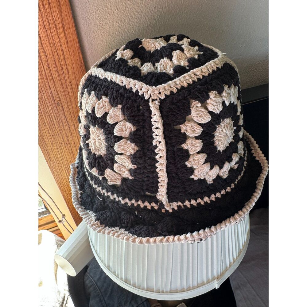 Crochet Granny Square Bucket Hat